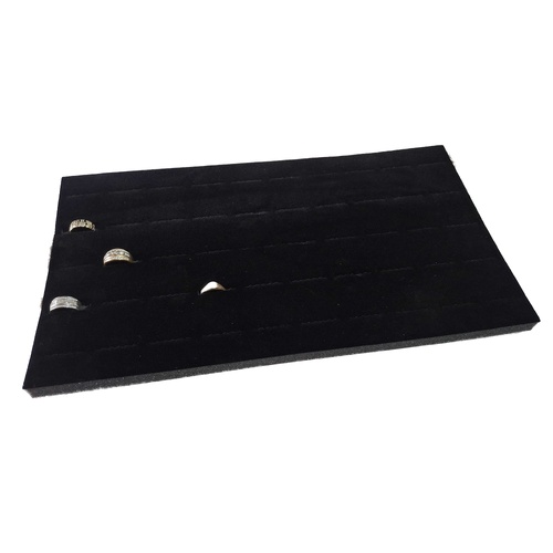 Large Ring Display - Black Velvet
